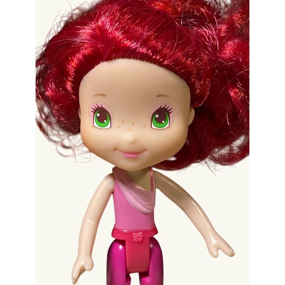 strawberry shortcake and Greenbrier International dolls Bundle of two - Picture 2 of 10